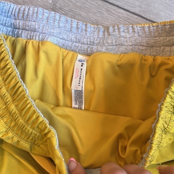 FREE people gold elastic waist reflection pull on athletic shorts size large - Picture 5 of 9